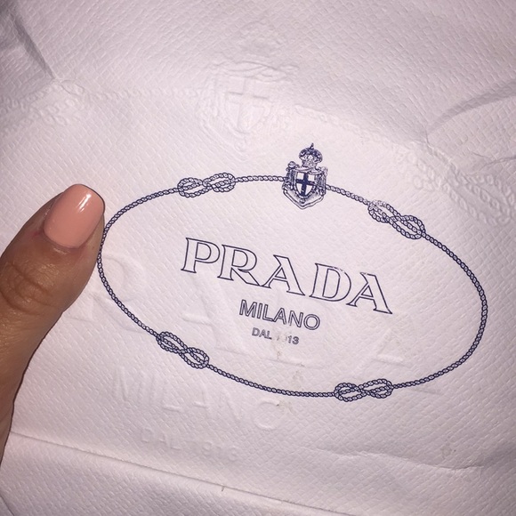 Prada Milano shopping bag. - Picture 3 of 4